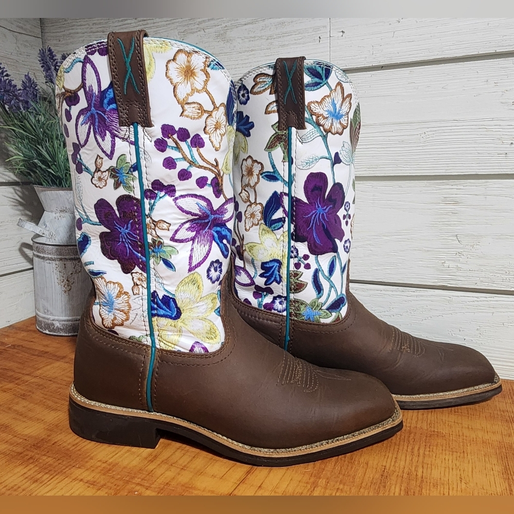 **SOLD** Twisted X Floral Women's Boots 7.5